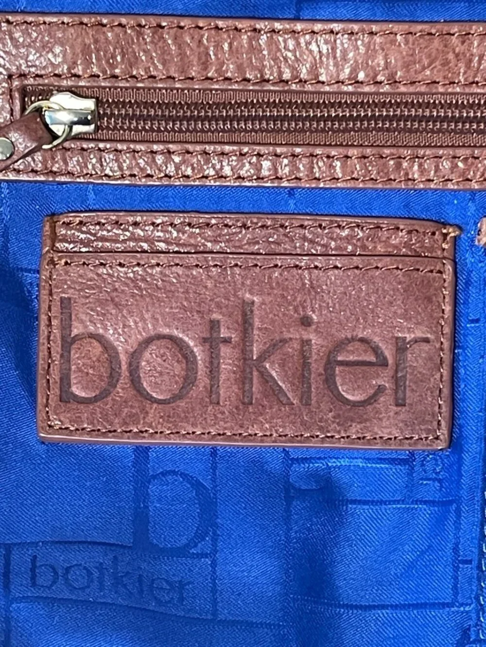 Botkier Trigger Nutmeg Leather Convertible Crossbody Messenger Bag Zipper Detail